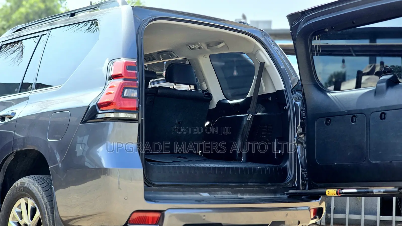 Toyota Land Cruiser Prado 2.8 2019 Gray