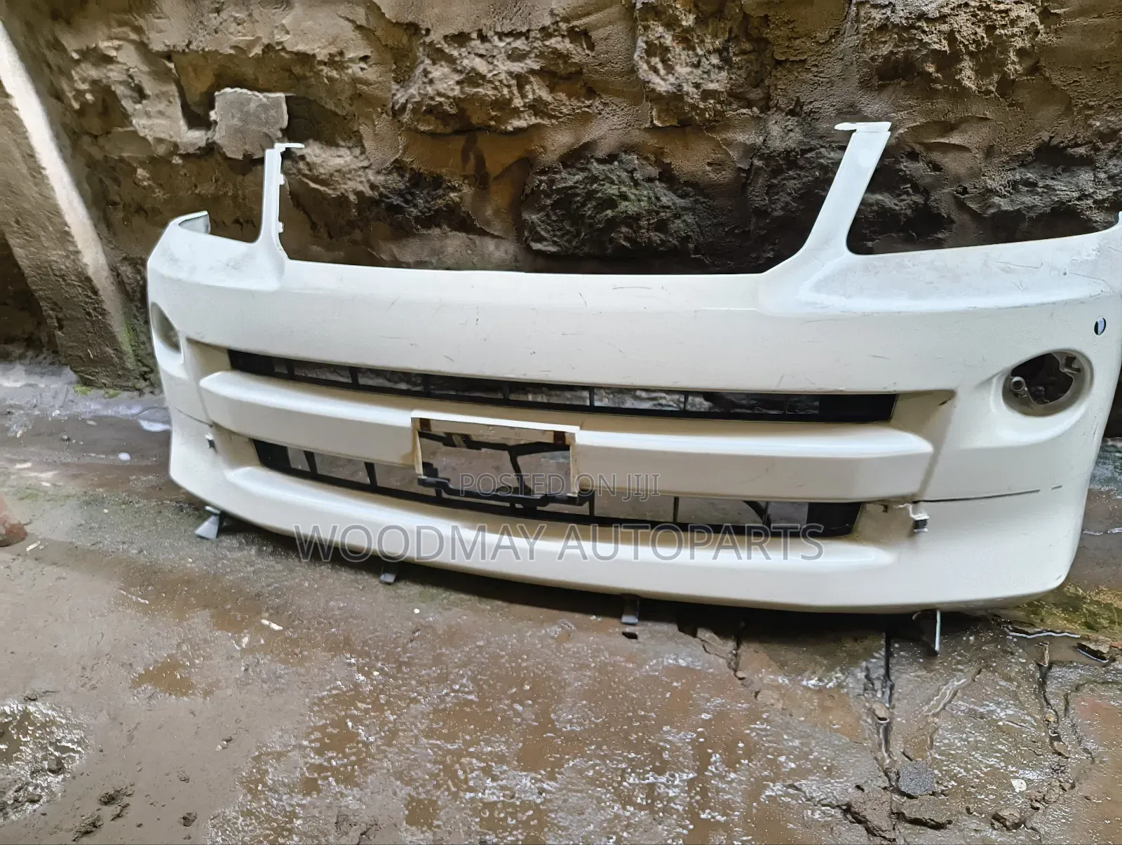 Voxy 2006 Front Bumper