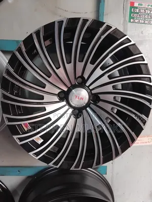Axio,Fielder,Nze,Size 15inch Rims
