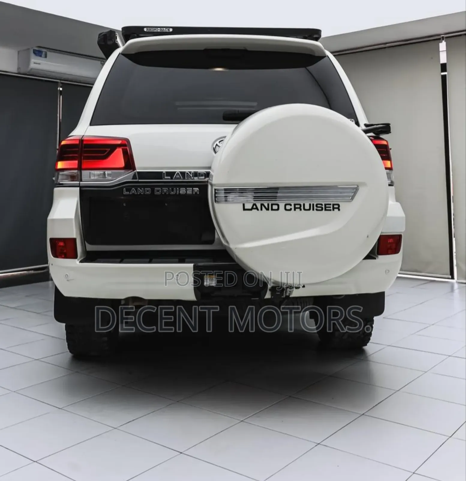 Toyota Land Cruiser 4.5 V8 TD 2018 White
