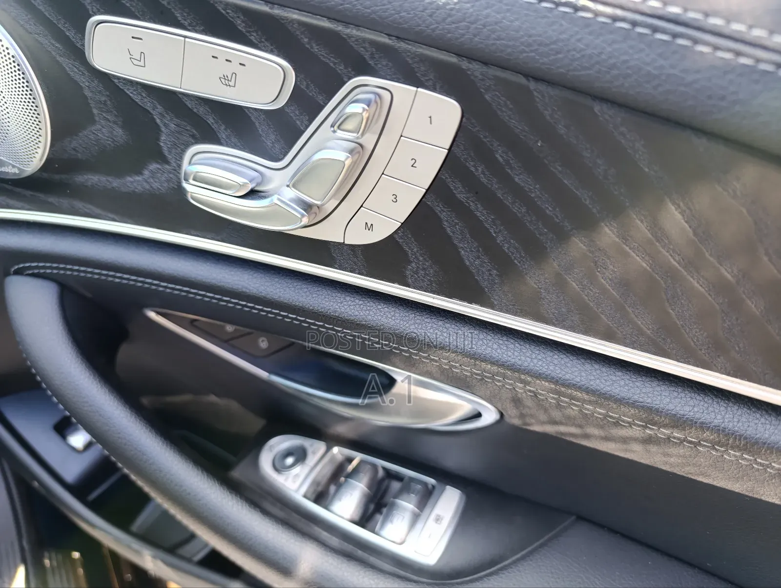 Mercedes-Benz E250 2019 Blue
