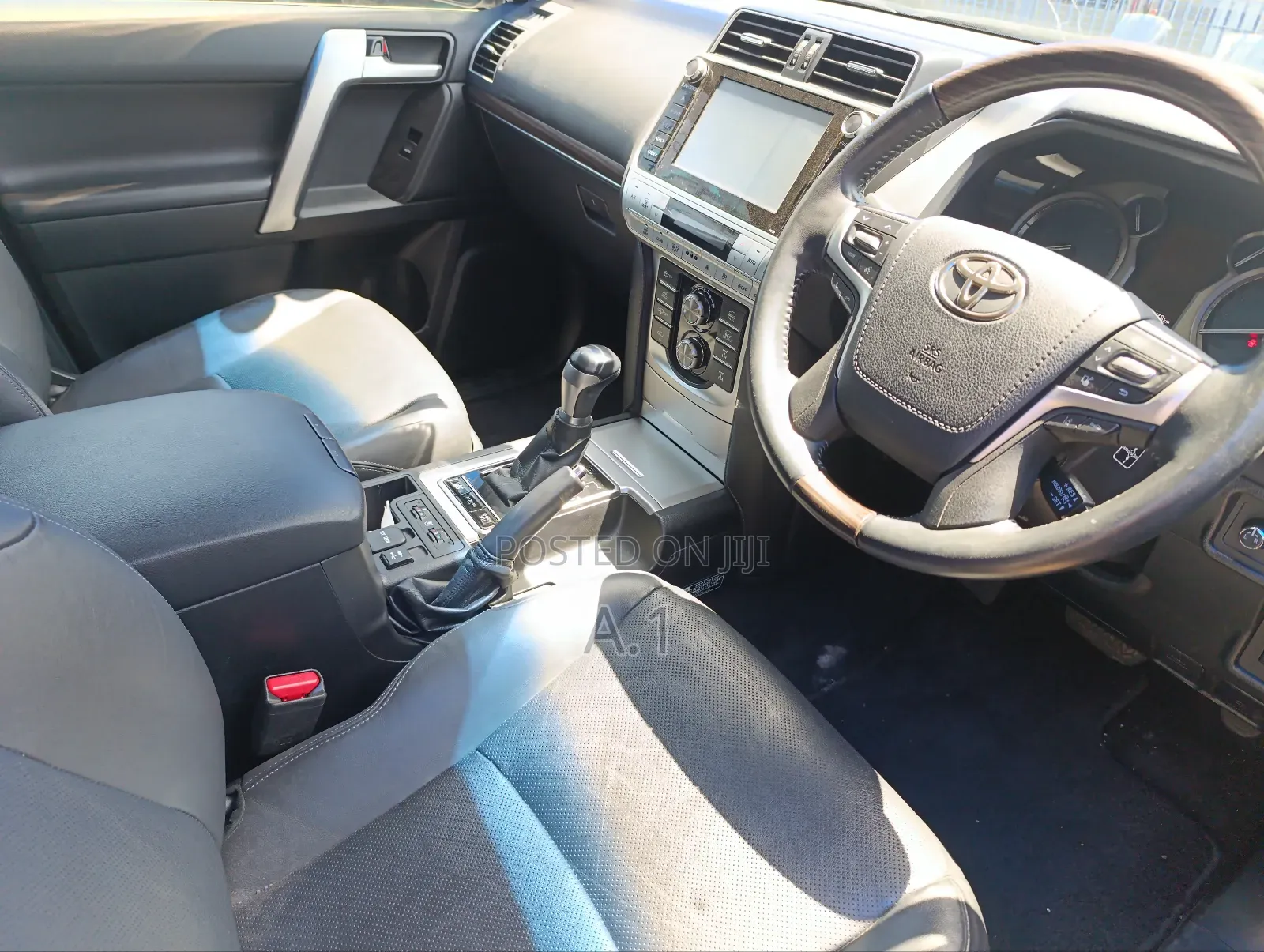 Toyota Land Cruiser Prado 2.8 2019 Pearl