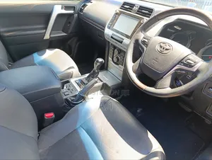 Toyota Land Cruiser Prado 2.8 2019 Pearl