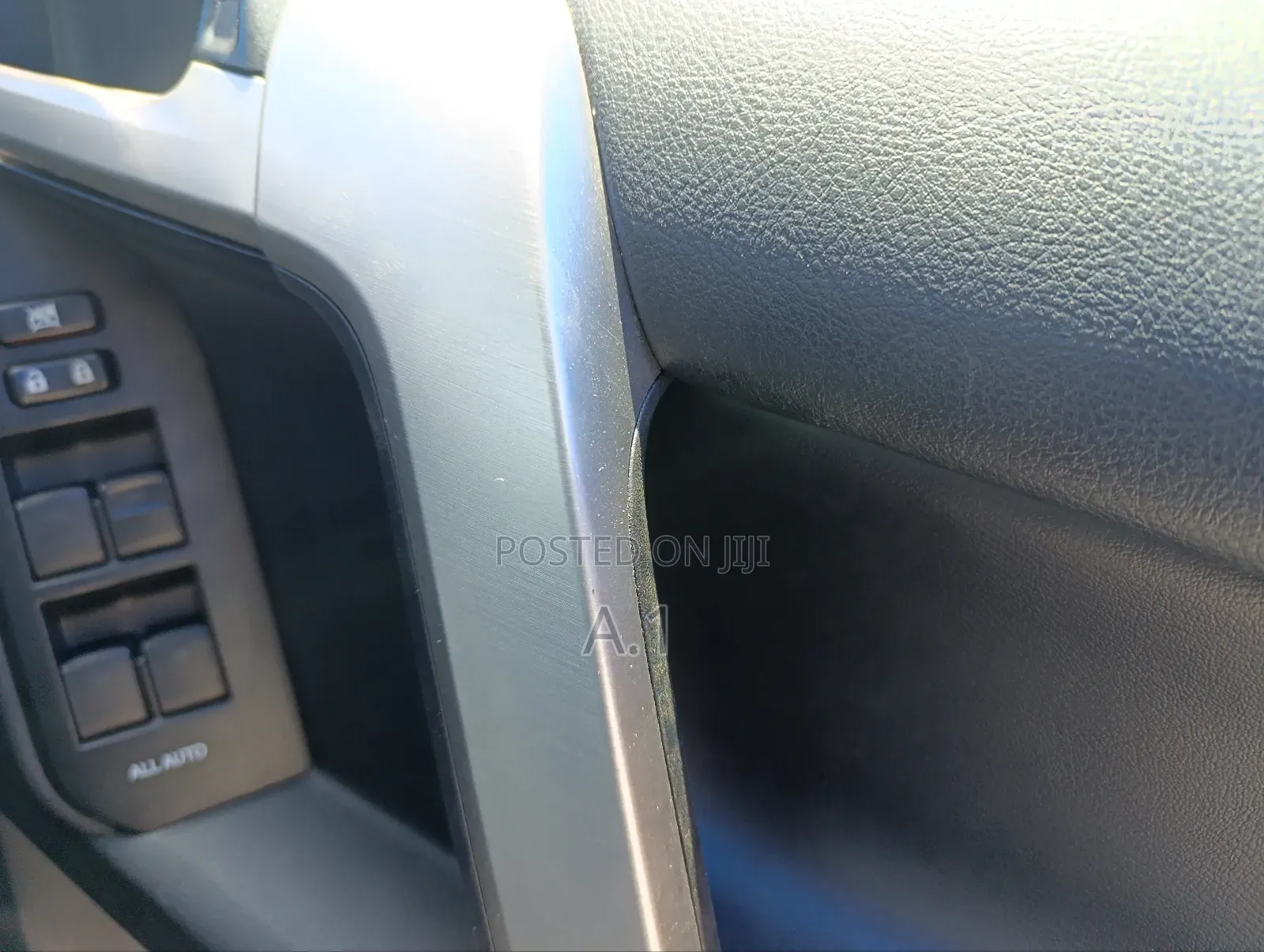 Toyota Land Cruiser Prado 2.8 2019 Pearl