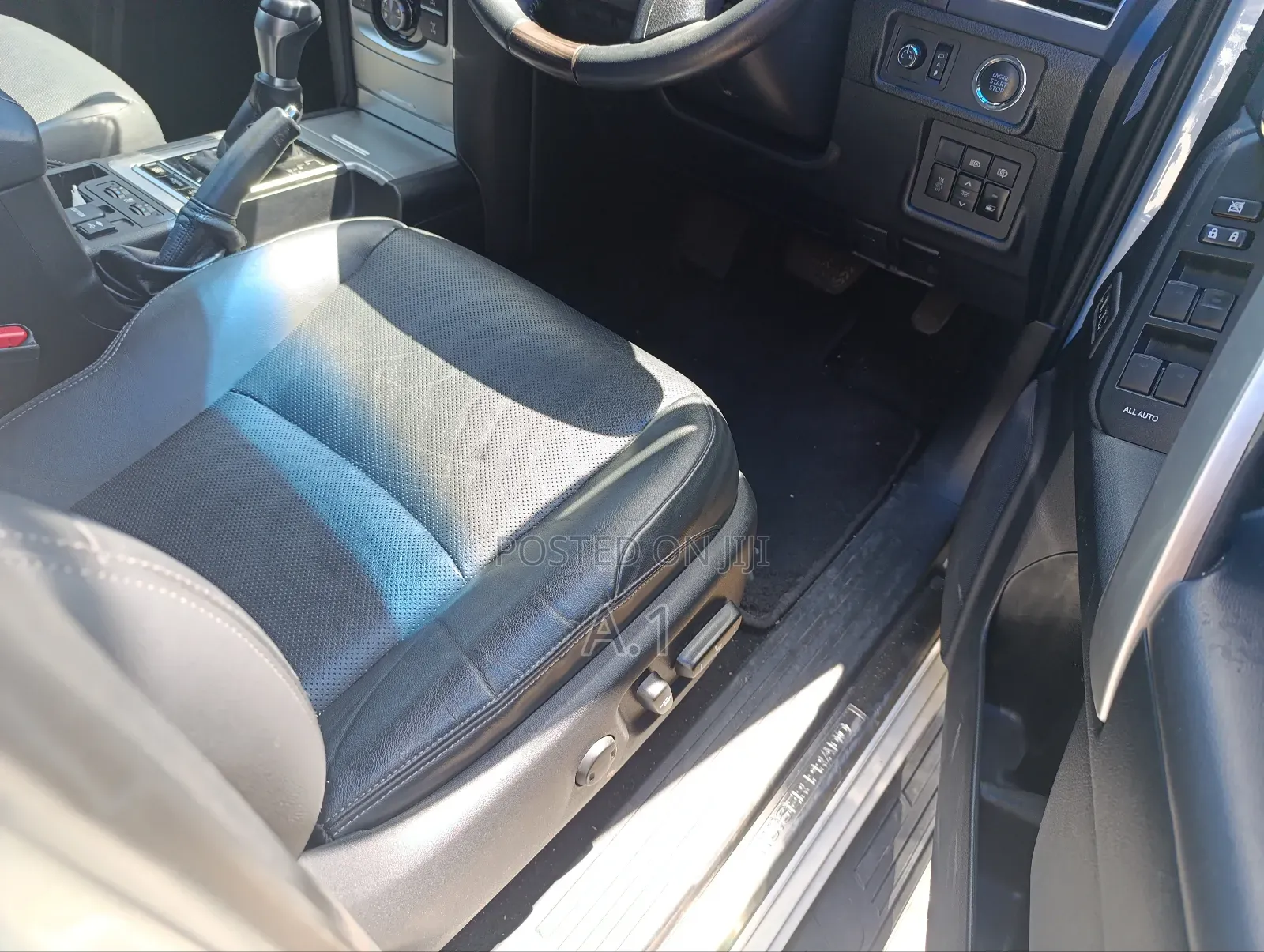 Toyota Land Cruiser Prado 2.8 2019 Pearl