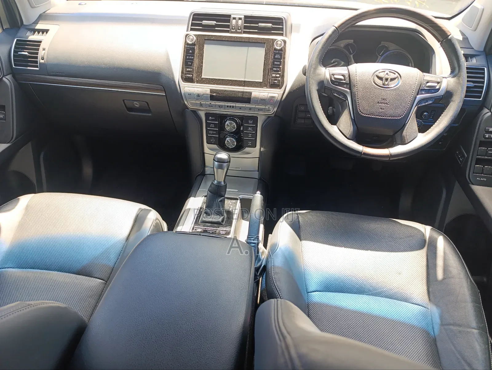 Toyota Land Cruiser Prado 2.8 2019 Pearl