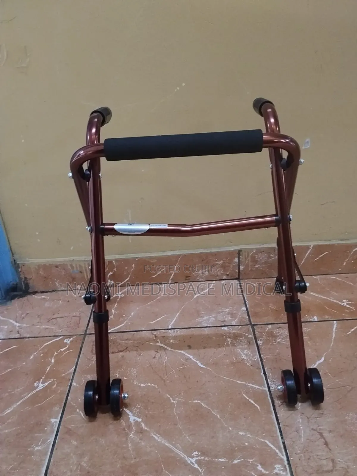 Pediatric Walking Frame With Wheels
