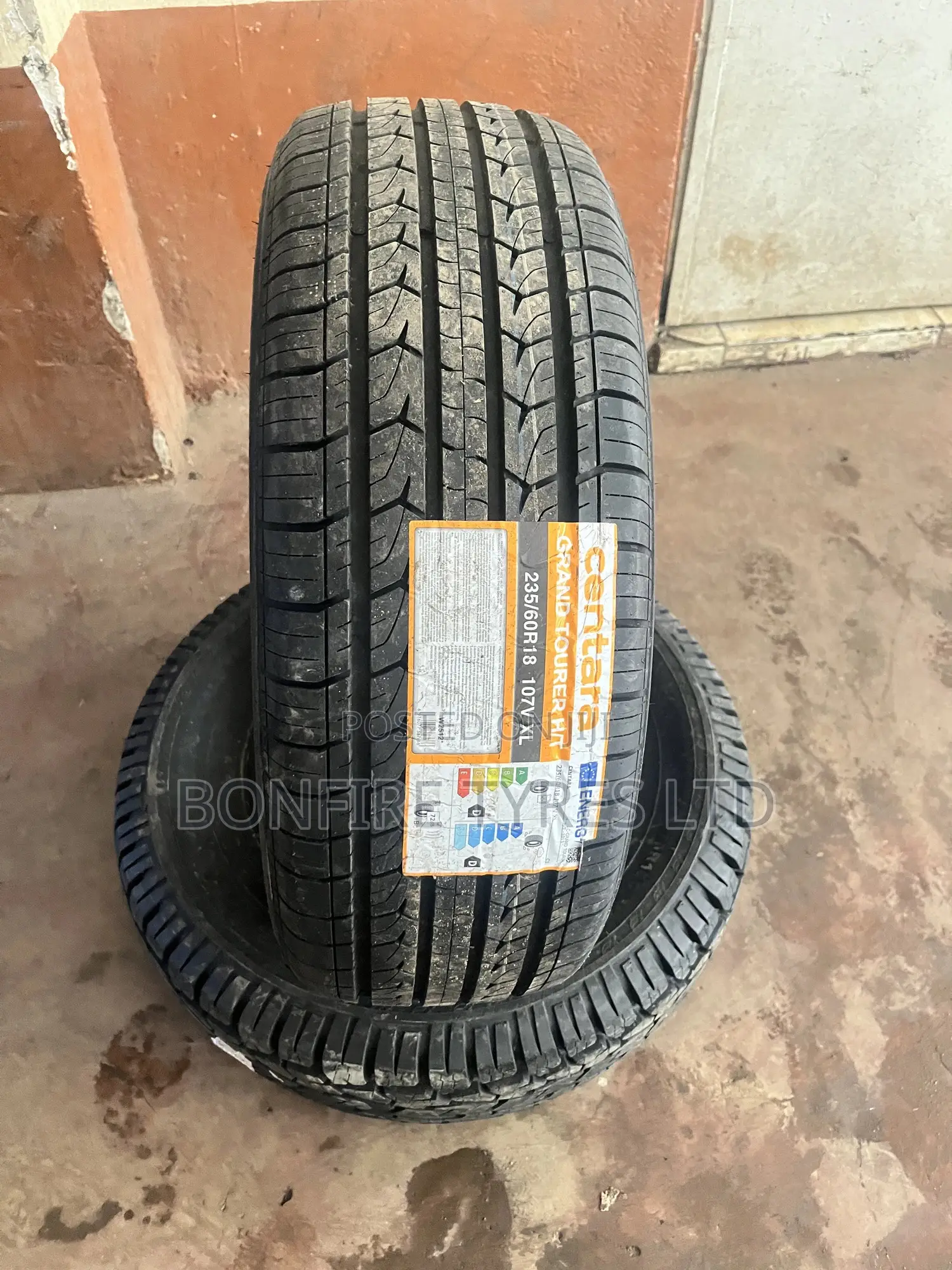235/60r18 Centara