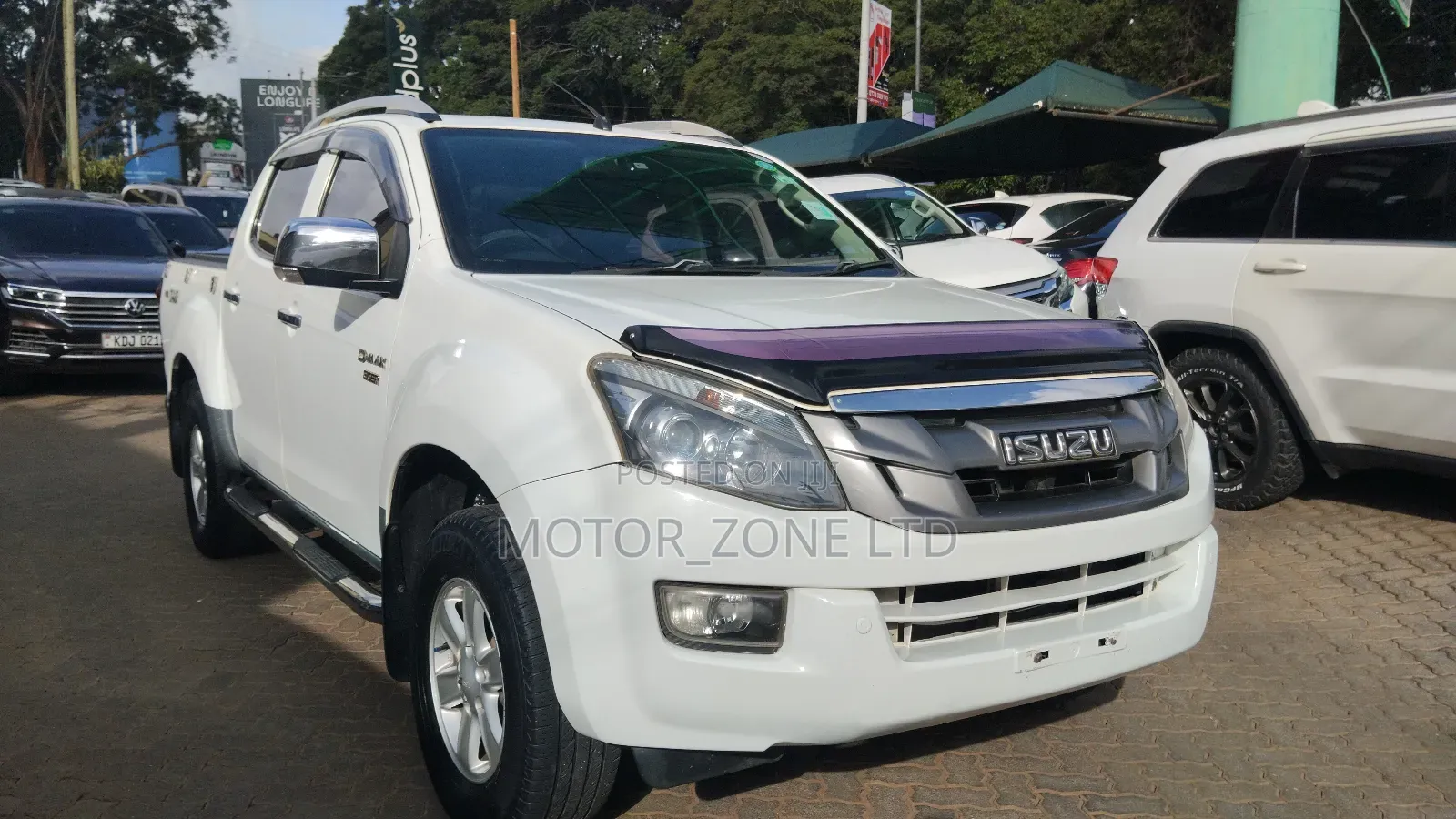 Isuzu D-MAX 2015 White
