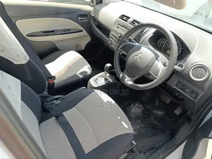 Mitsubishi Mirage 2018 White
