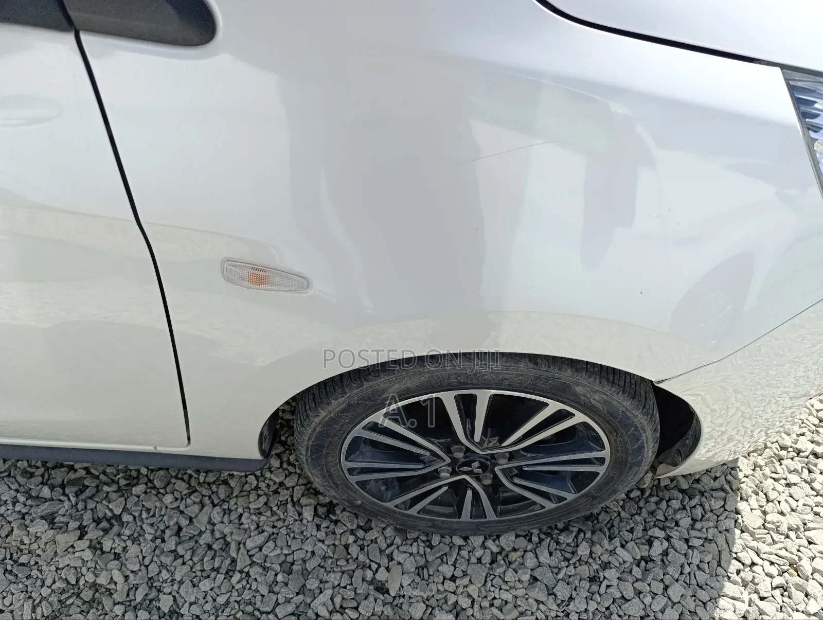 Mitsubishi Mirage 2018 White
