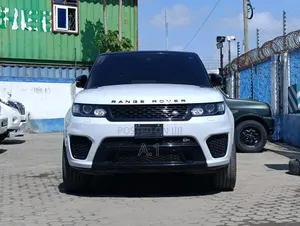 Land Rover Range Rover Sport SVR 2018 White