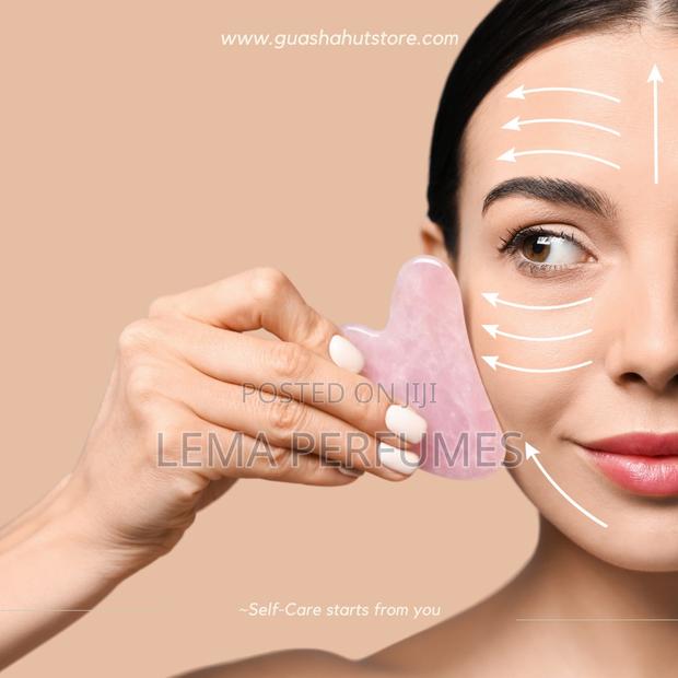 Rose Quartz Face Roller + Gua Sha – Anti-aging Glow” - thumbnail 2