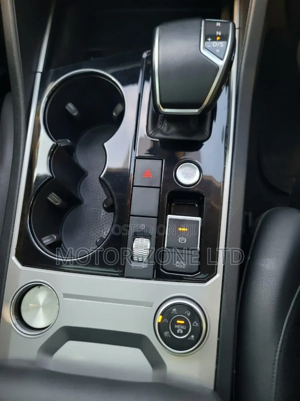 Volkswagen Touareg 2022 Brown
