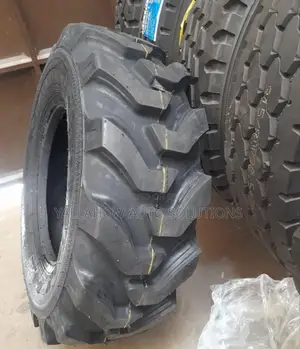 12.5/80-18 Roadhiker Industrial Tyre Kenya | Best Price Nairobi