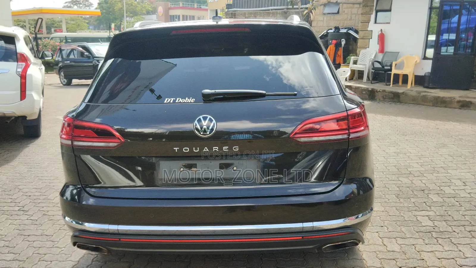 Volkswagen Touareg 2022 Brown