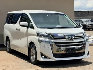 Toyota Vellfire 2019 White