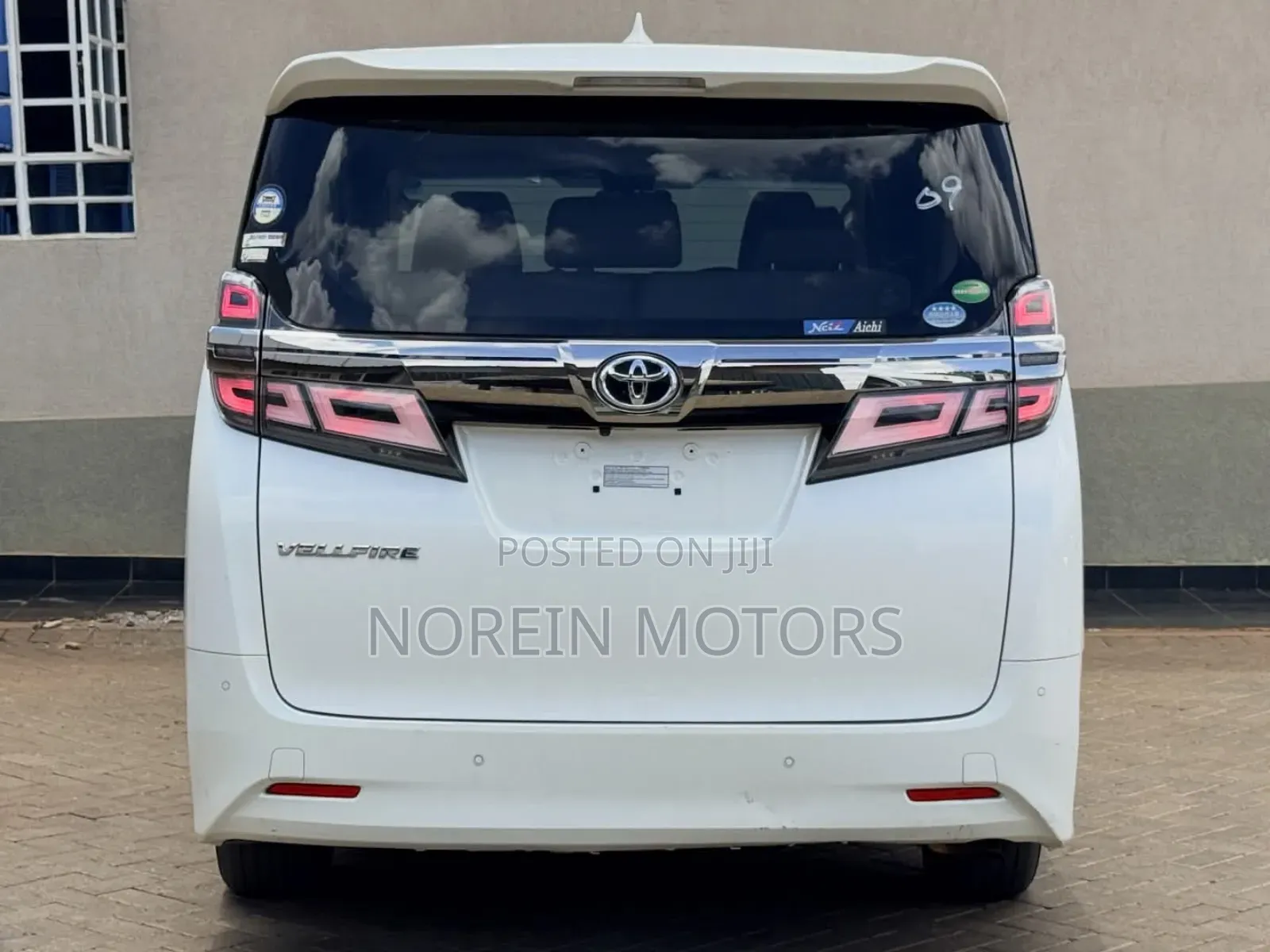 Toyota Vellfire 2019 White