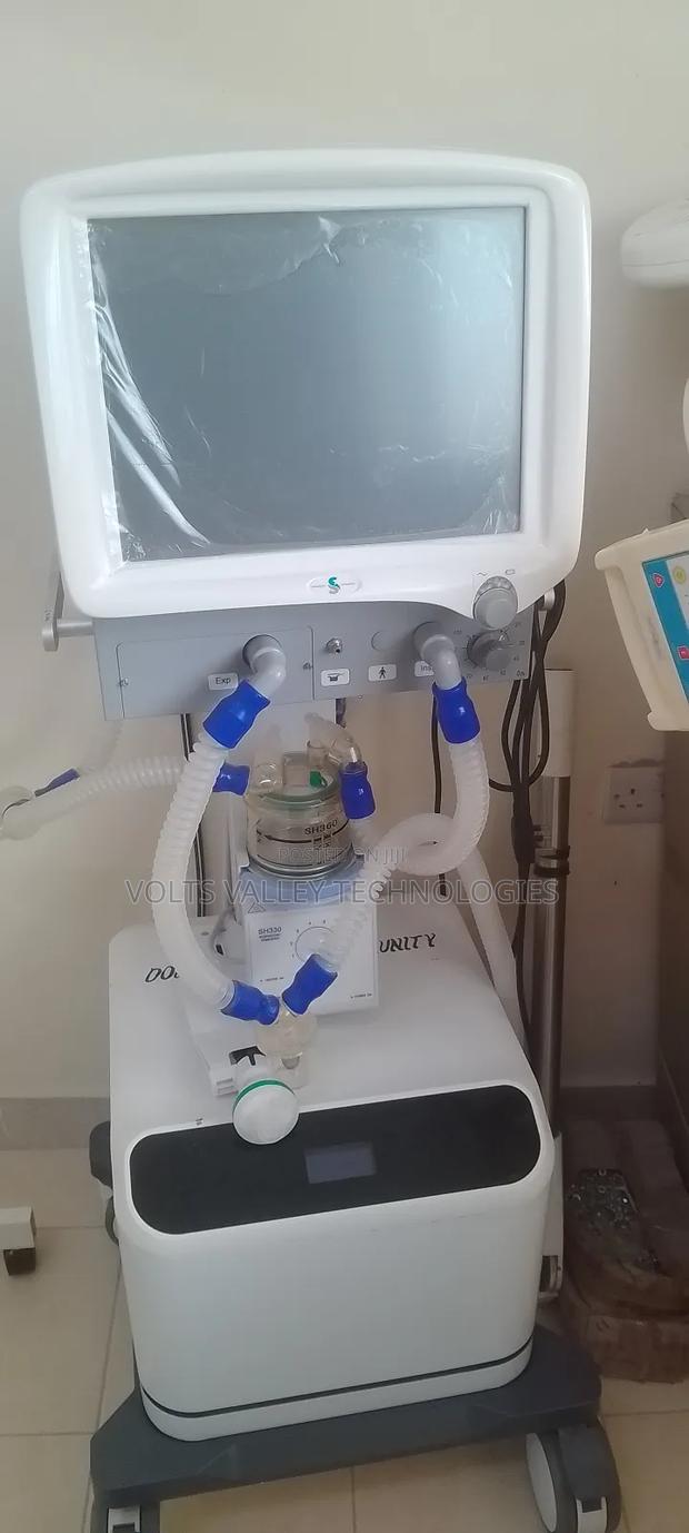 Icu Ventilator - main view