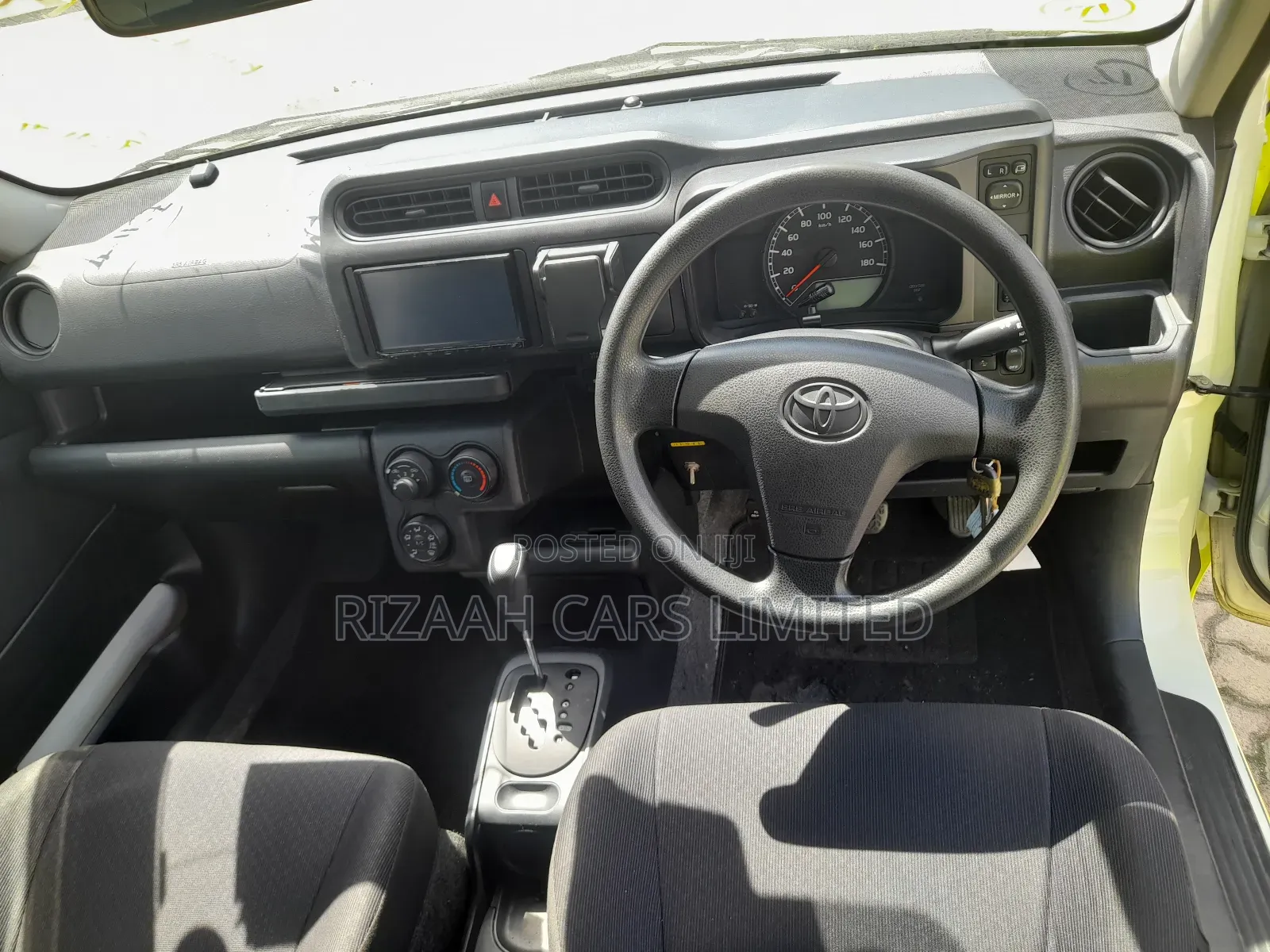 Toyota Probox 2022 Green