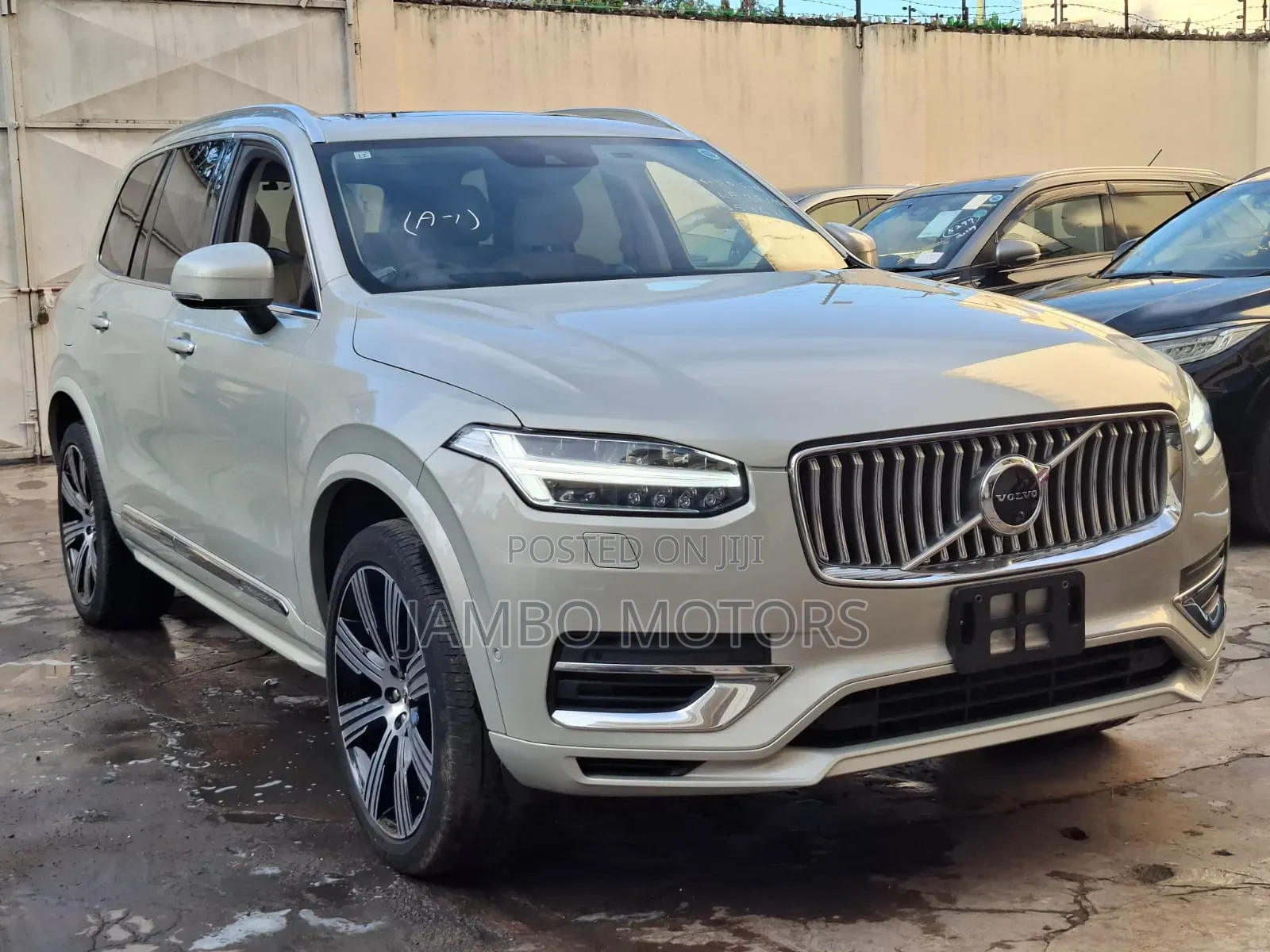 Volvo XC90 2020 Beige