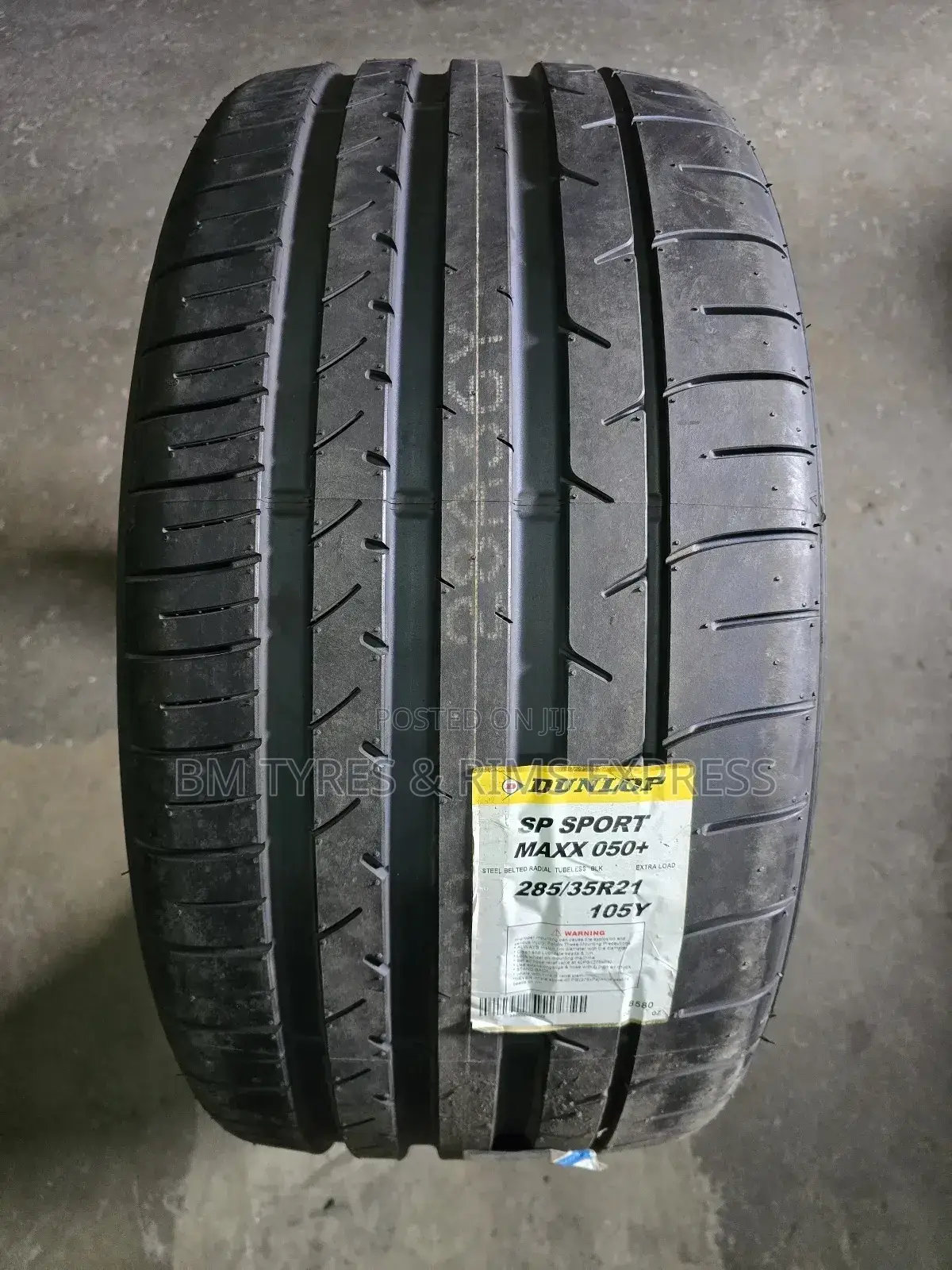 285 /35 R21 Dunlop Tyres.