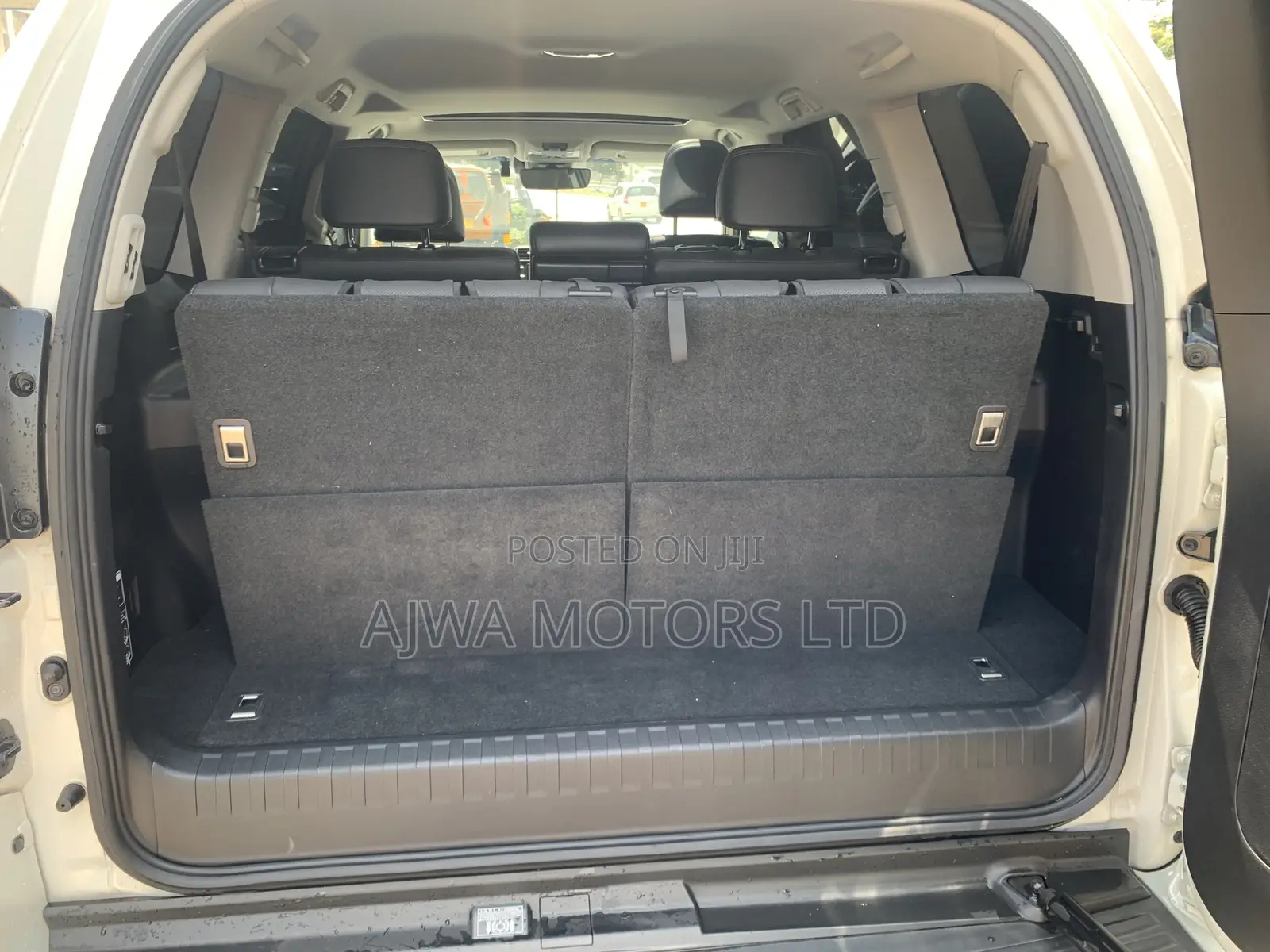 Toyota Land Cruiser Prado 2.8 2020 White
