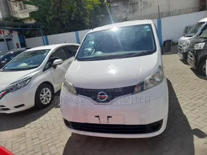 Nissan NV200 S 2019 White