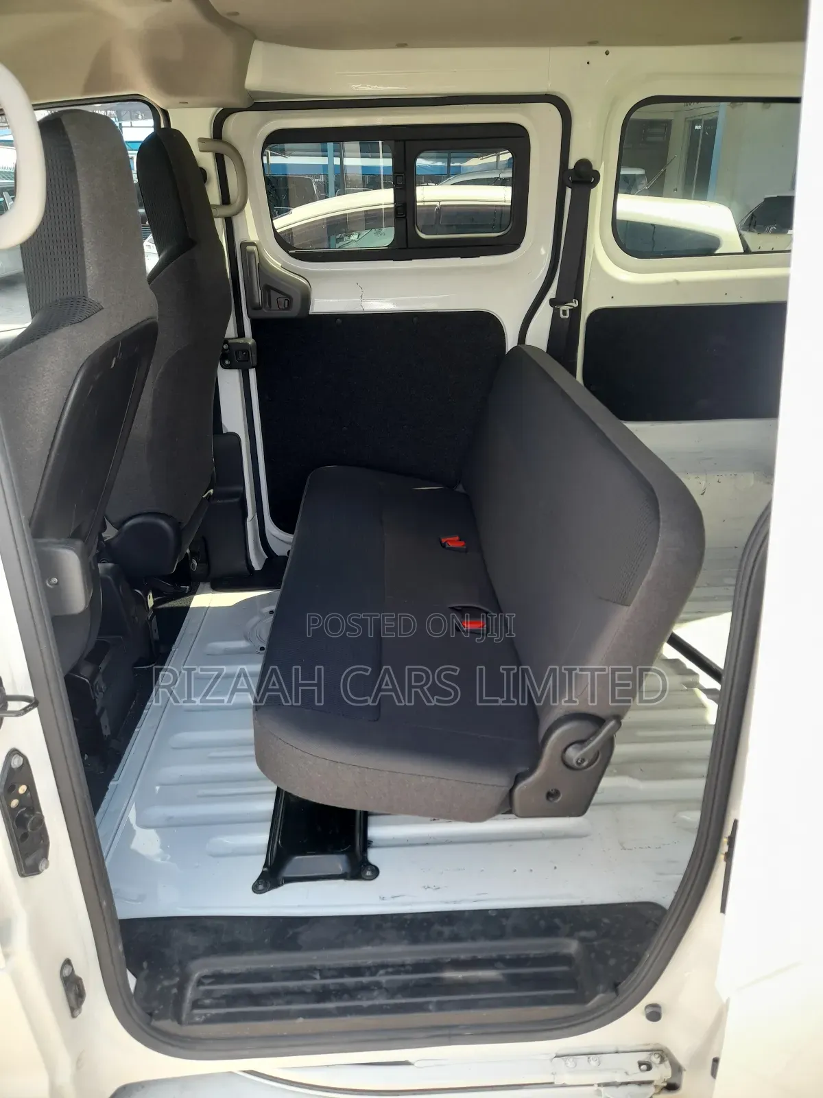 Nissan NV200 S 2019 White