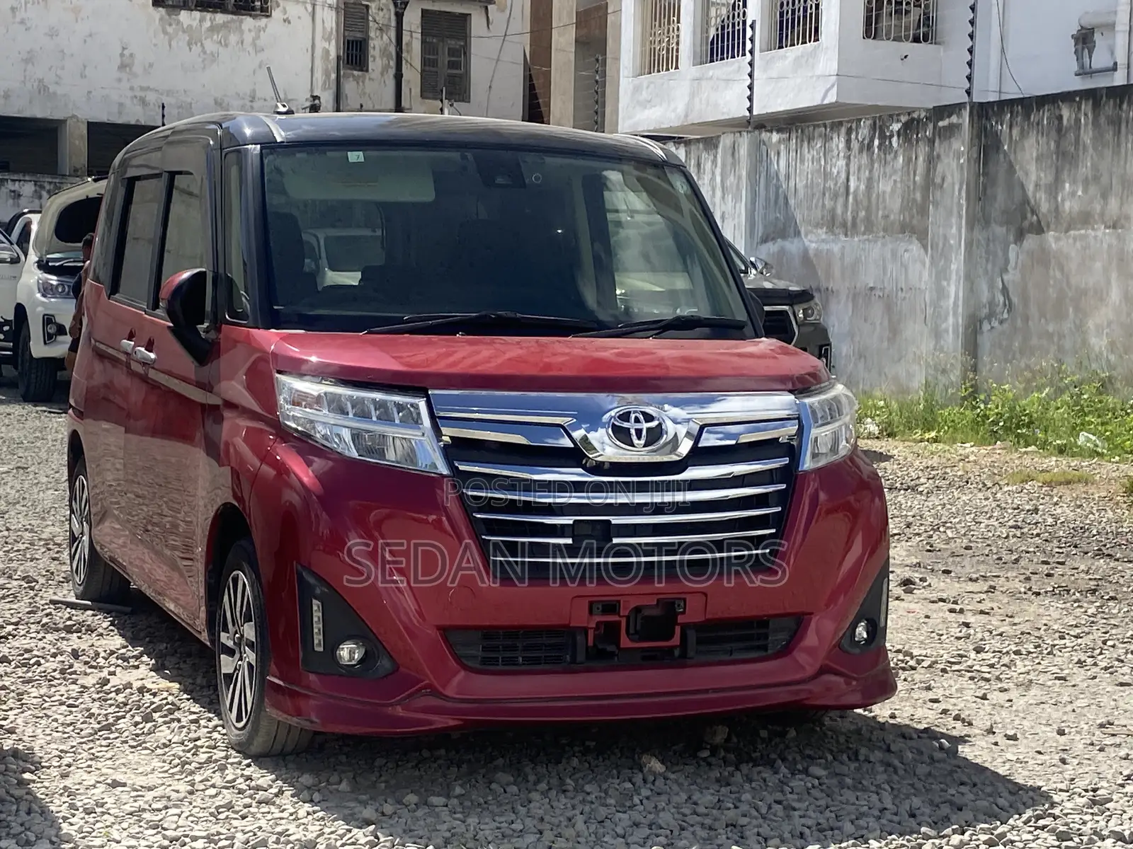 Toyota Roomy 2019 Burgundy