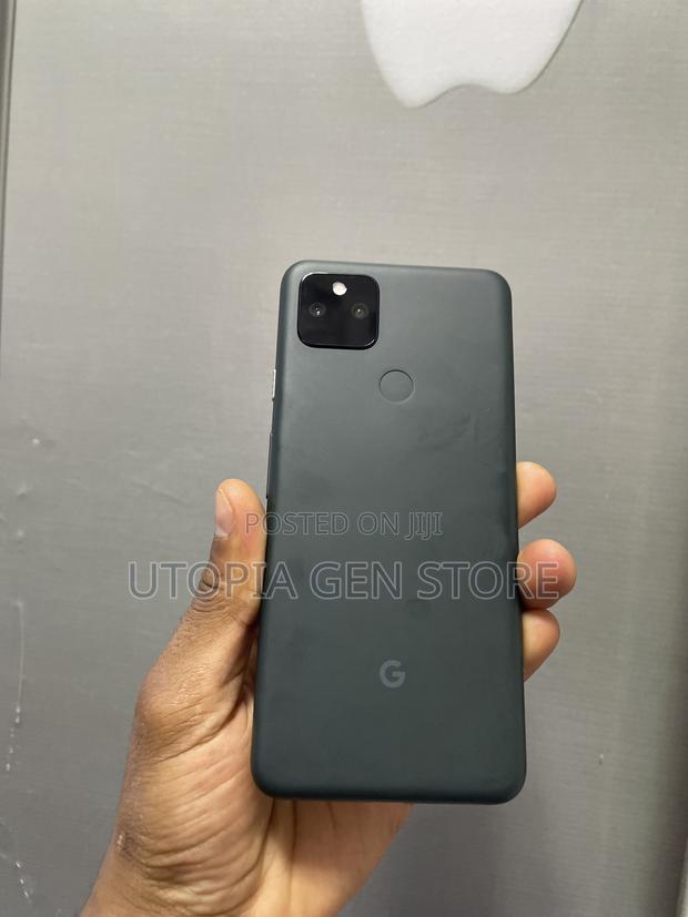 Google Pixel 5a 5G 128 GB Black - main view