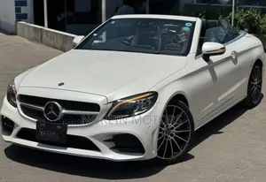 Mercedes-Benz C180 2019 Off white