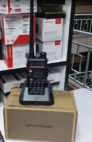 Bf ,Uv5r Walkie Talkie Brand New