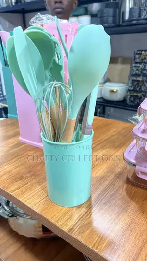 Mint Green 12 Piece Silicone Spoons And Knife Set
