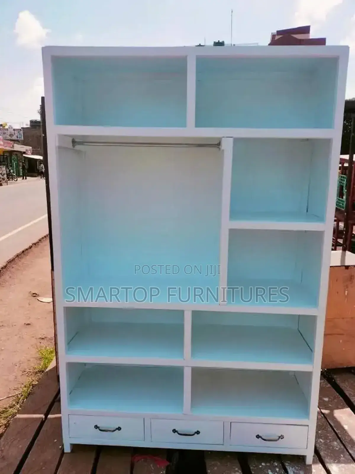 Wardrop Available
