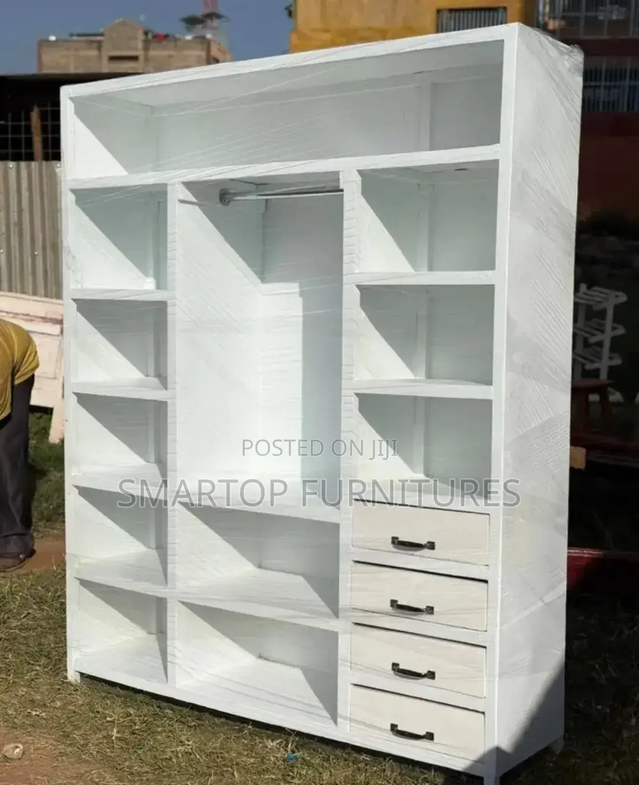 Wardrop Available