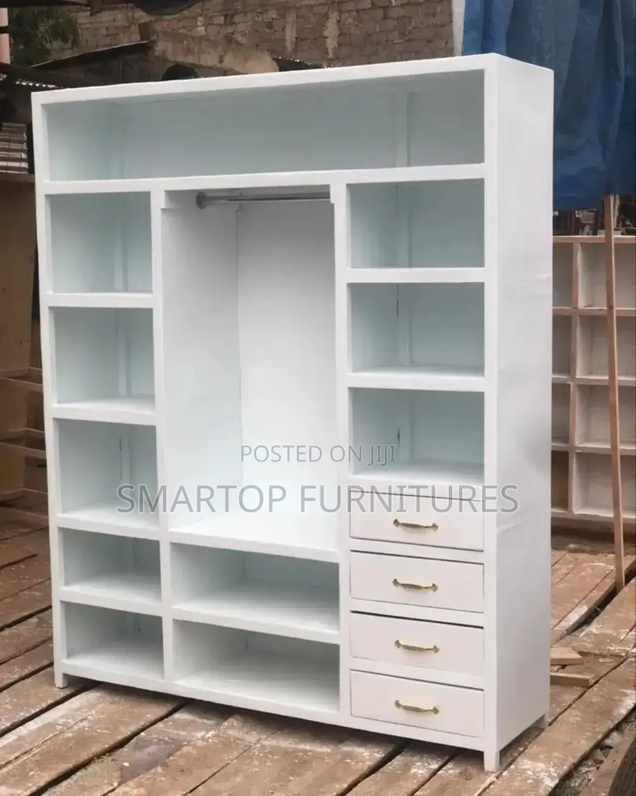 Wardrop Available