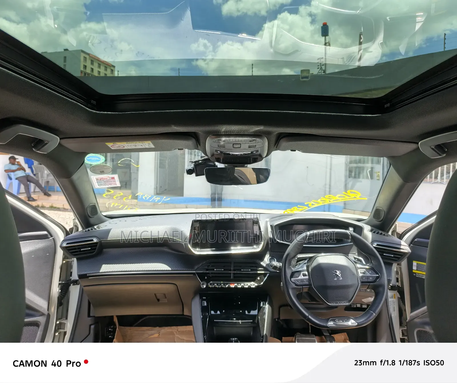 Peugeot 2008 2021 White