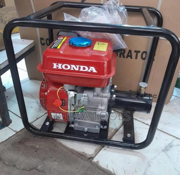 Honda Petrol Concrete Vibrator With Pocker