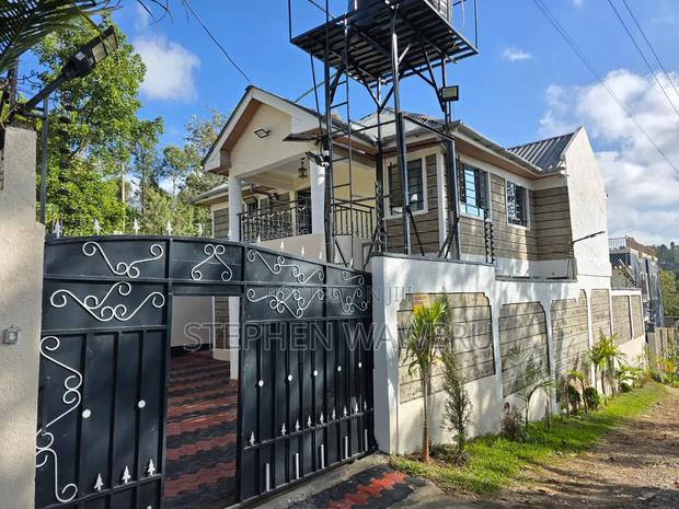 4bdrm Maisonette in Ndenderu for sale