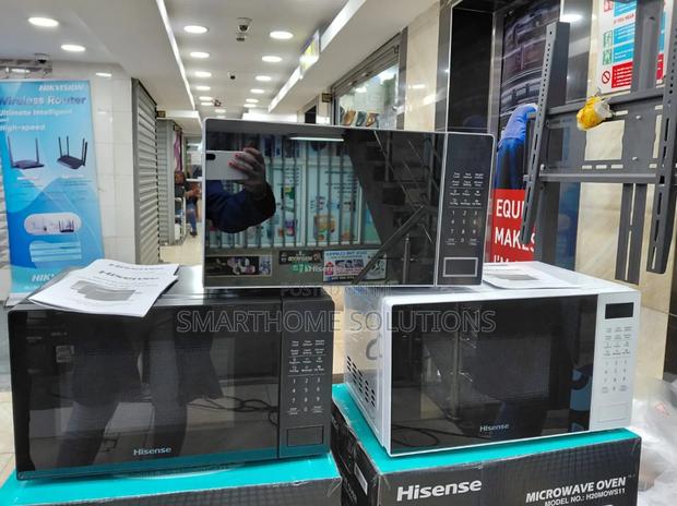 20l Hisense Microwave Silver in Color