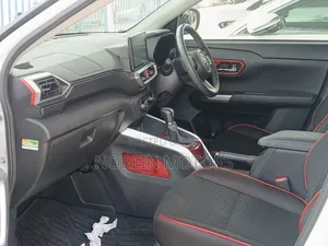 Toyota Raize 2019 Pearl