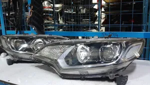 Honda Fit 2015 Headlights