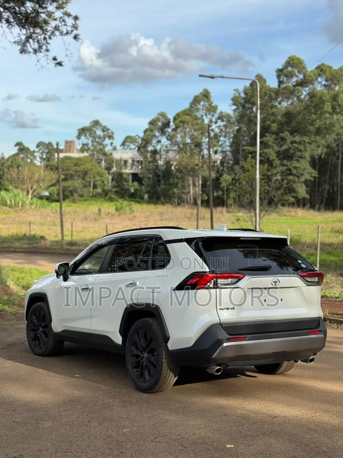 Toyota RAV4 2020 White