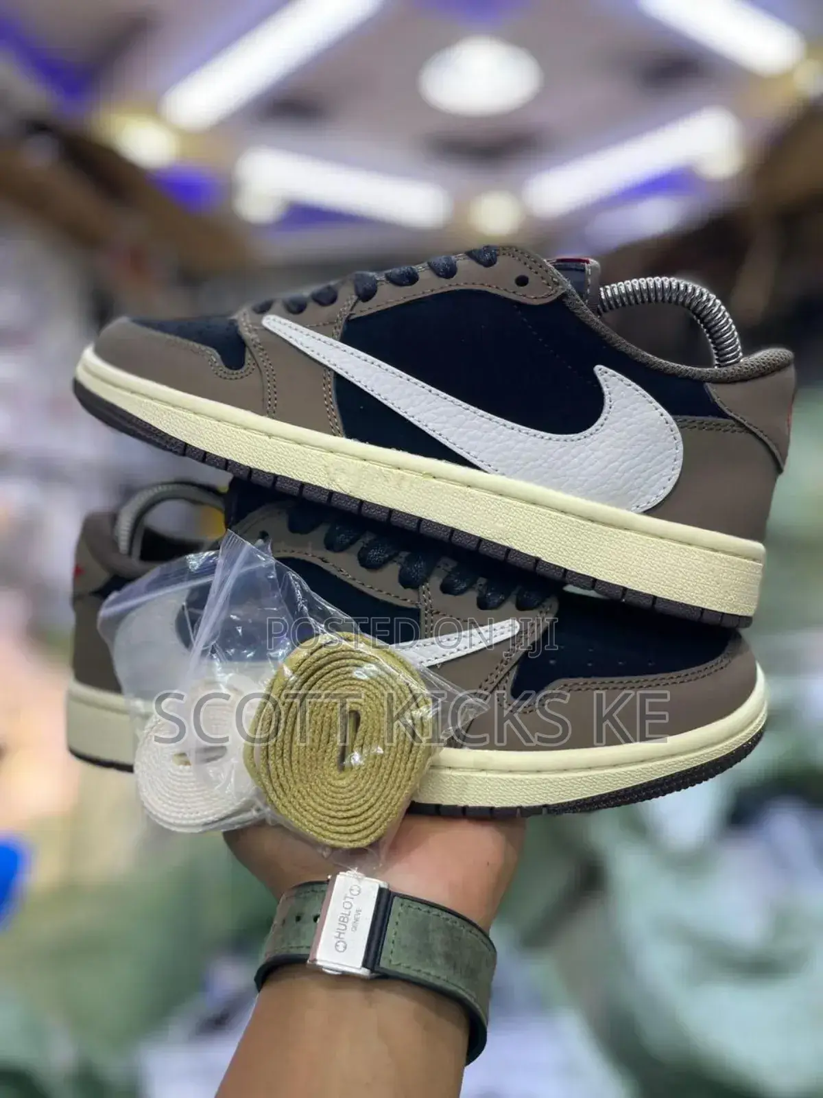Air Jordan 1 Sizes 38 to 45 Unisex Boxed