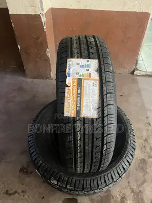 215/60r17 Centara