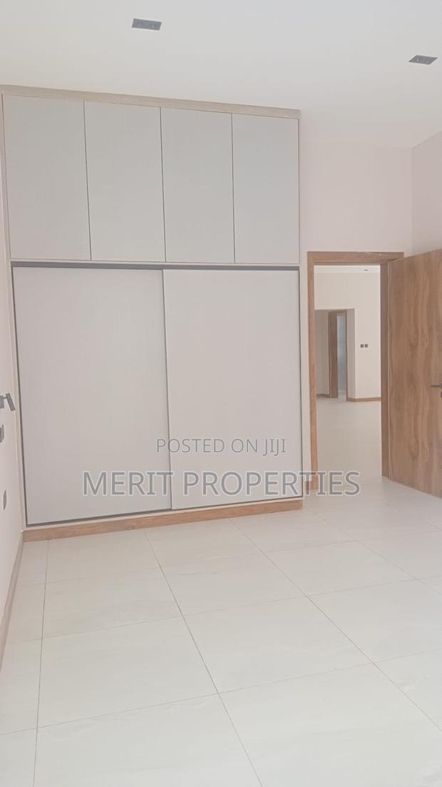 Luxurious Four Bedroom Apartment for Rent - main view