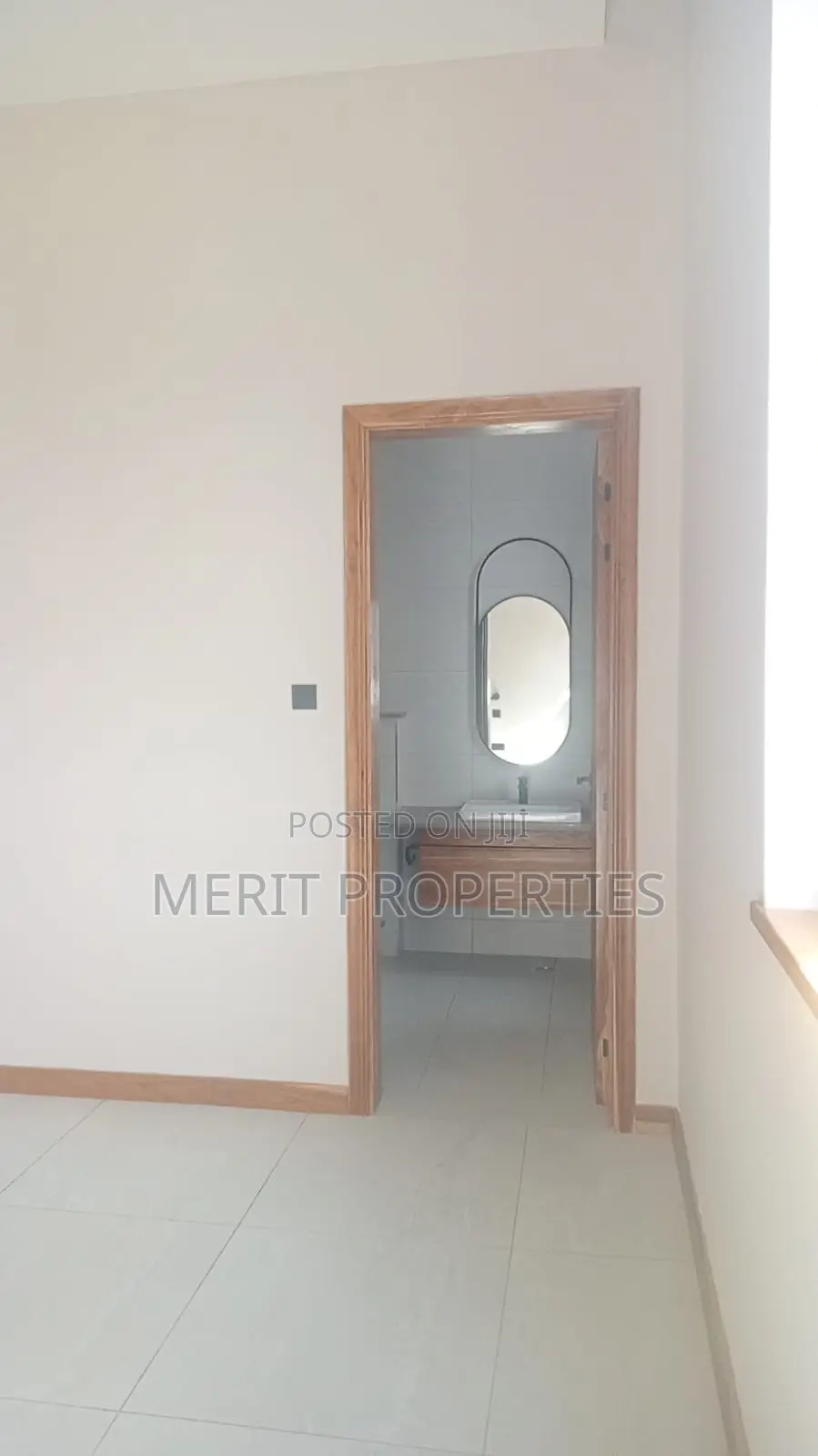 Luxurious Four Bedroom Apartment for Rent