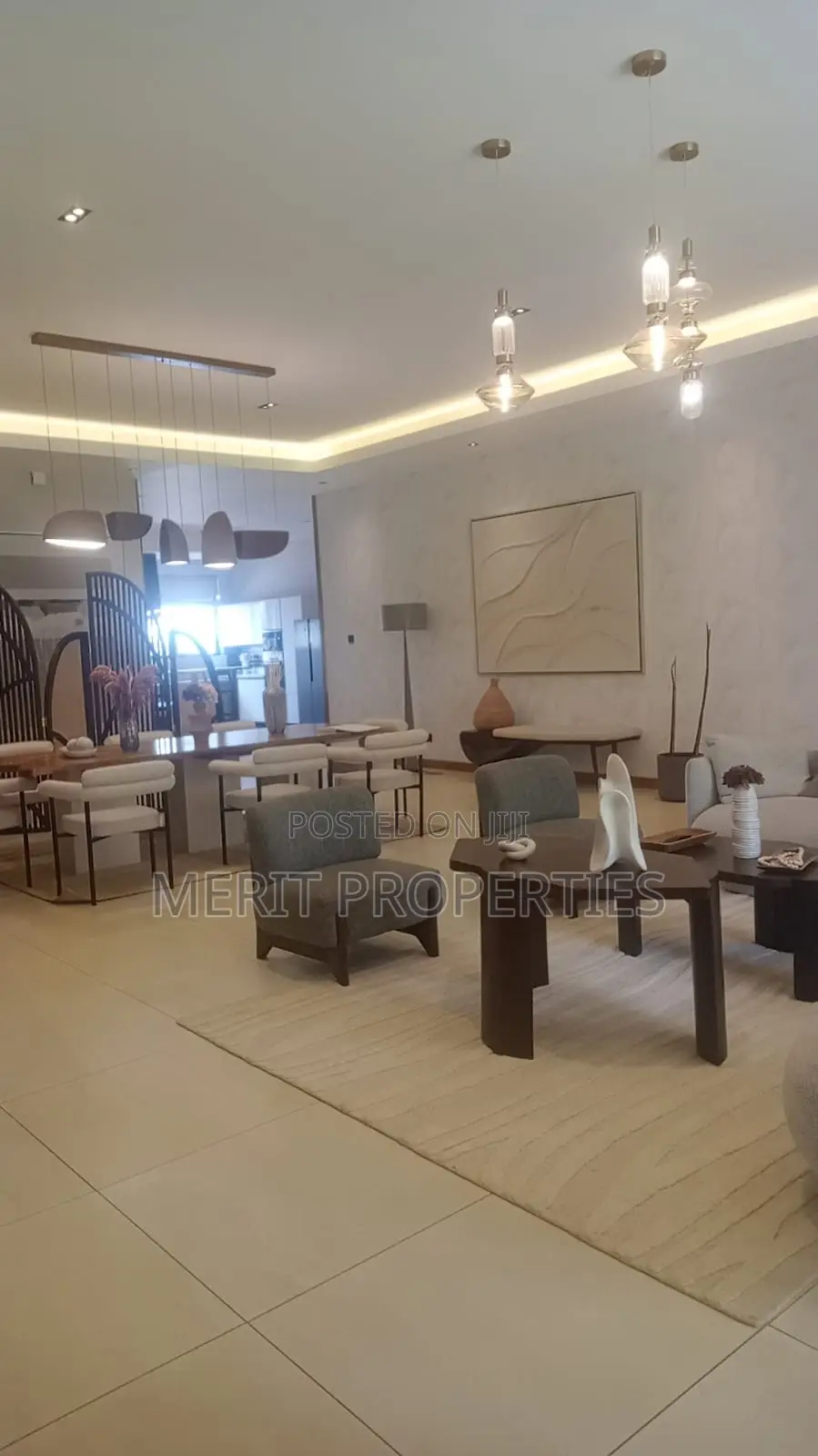 Luxurious Four Bedroom Apartment for Rent