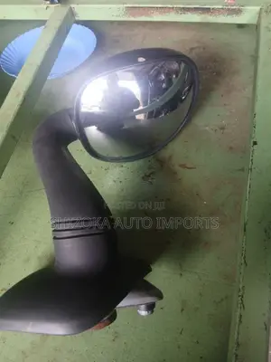 Nissan Urvan / Caravan Fender Mirror (Tanduk / Corner Mirror) Ex-Japan